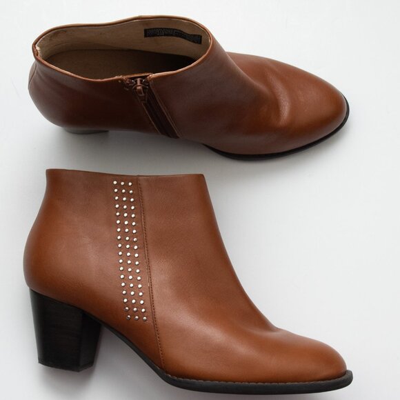 Vionic Georgia Pant Boot Leather Riveting Trim Studs Brown Size 7.5 Wide - Picture 1 of 9